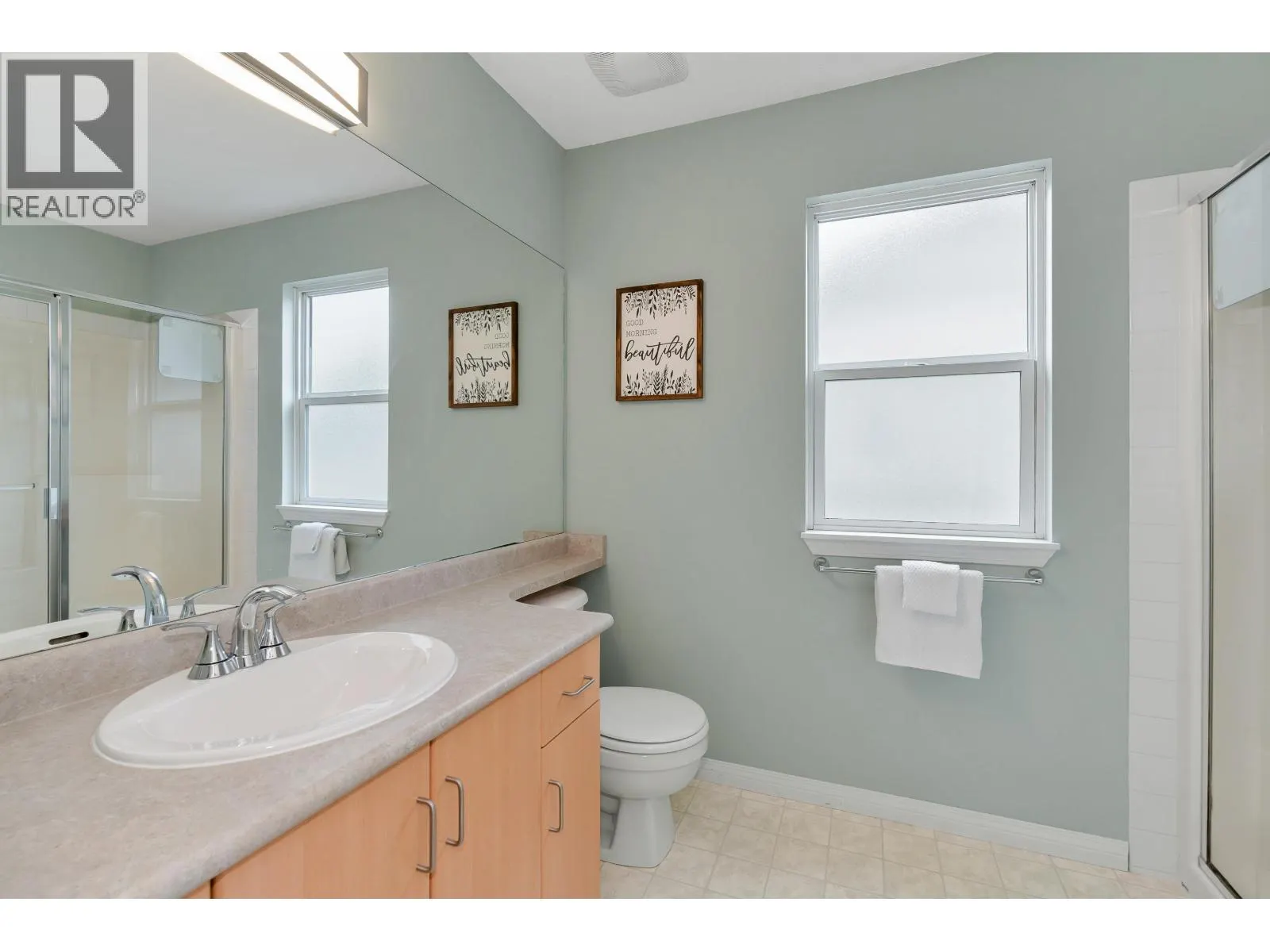 12 1055 RIVERWOOD GATE