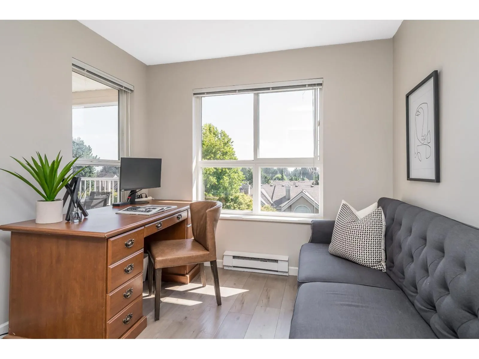 PH23 1588 BEST STREET