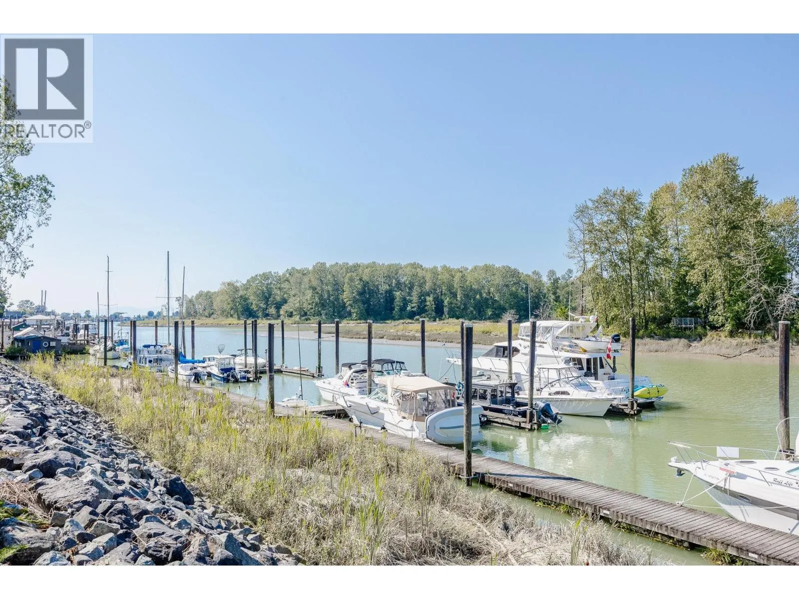 112 4743 W RIVER ROAD