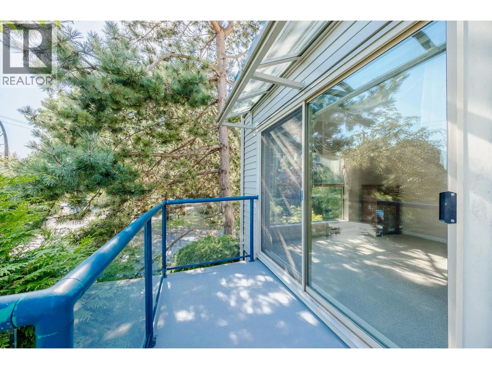 112 4743 W RIVER ROAD