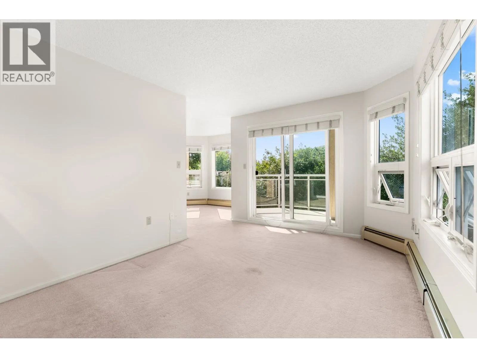 211 7251 MINORU BOULEVARD