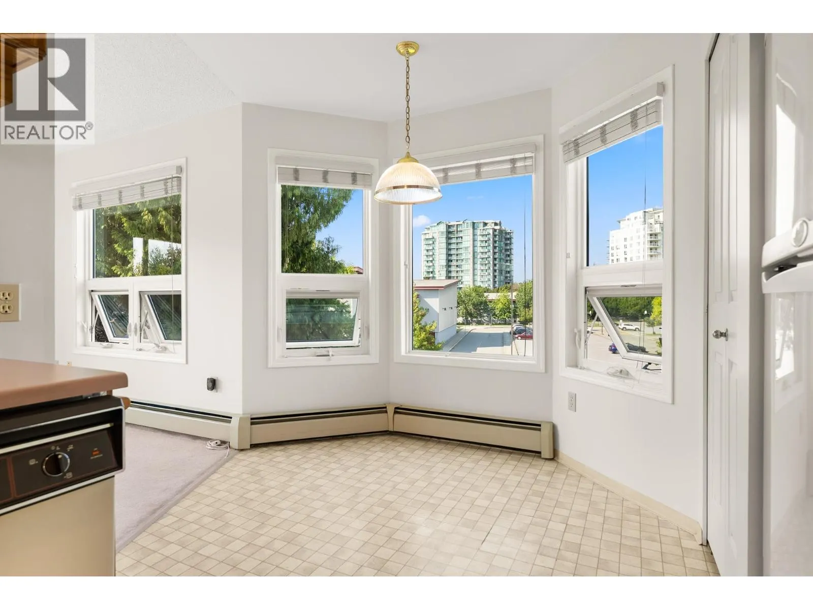 211 7251 MINORU BOULEVARD
