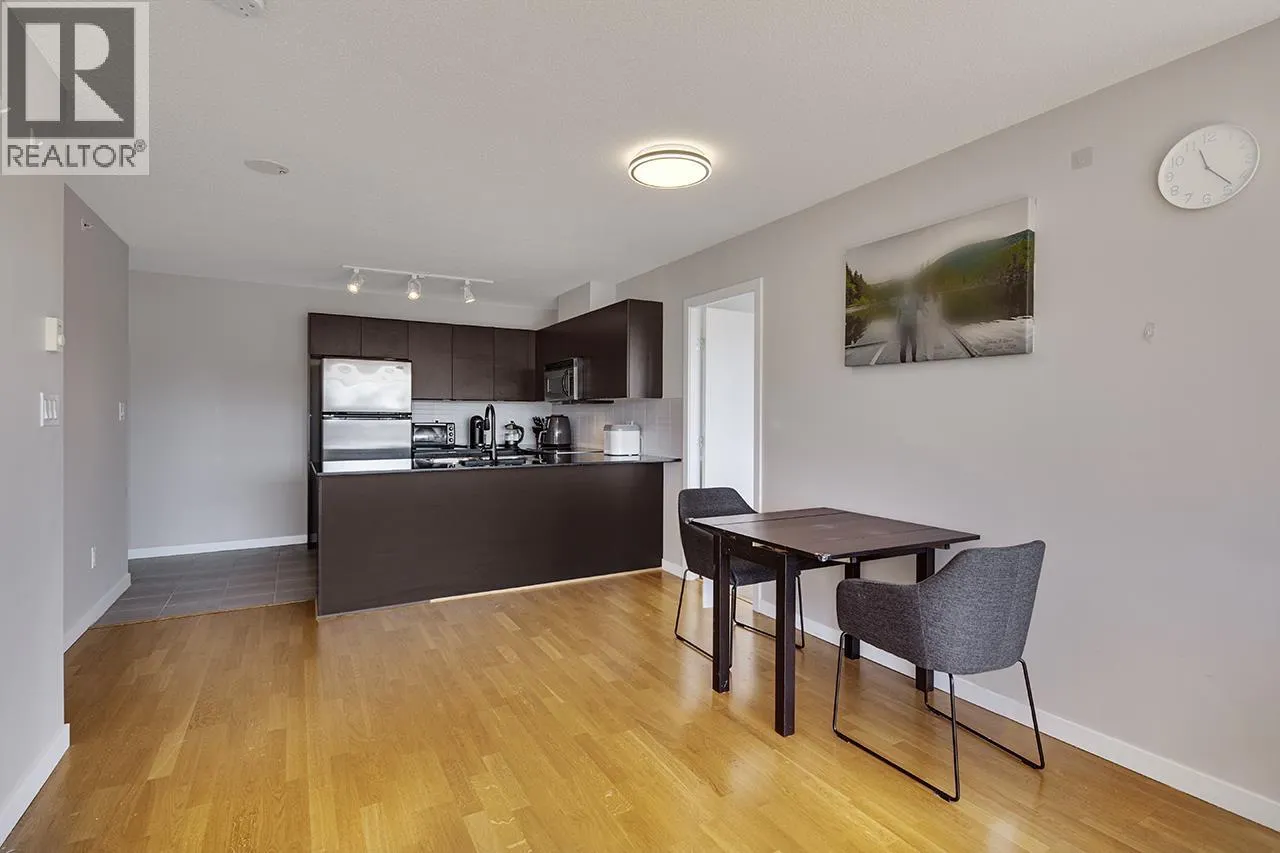 806 4178 DAWSON STREET
