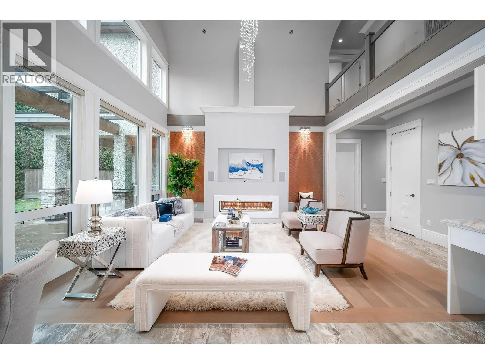 7673 DAMPIER DRIVE