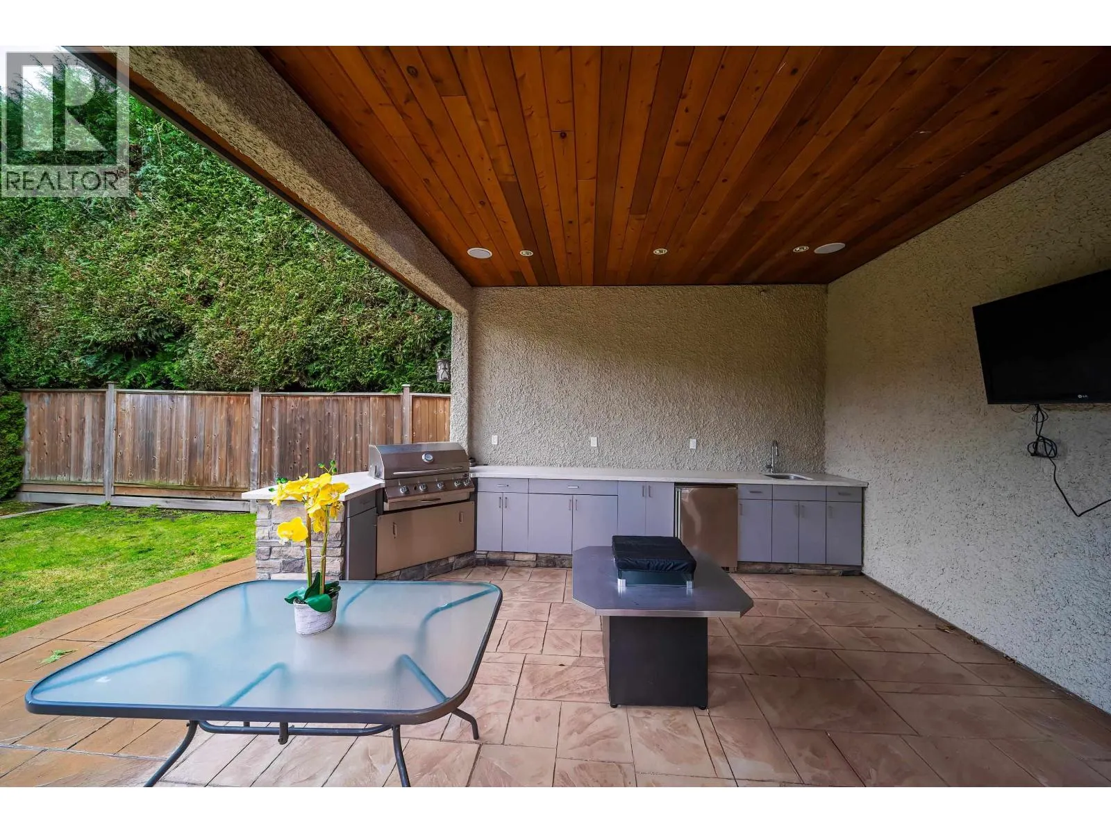 7673 DAMPIER DRIVE
