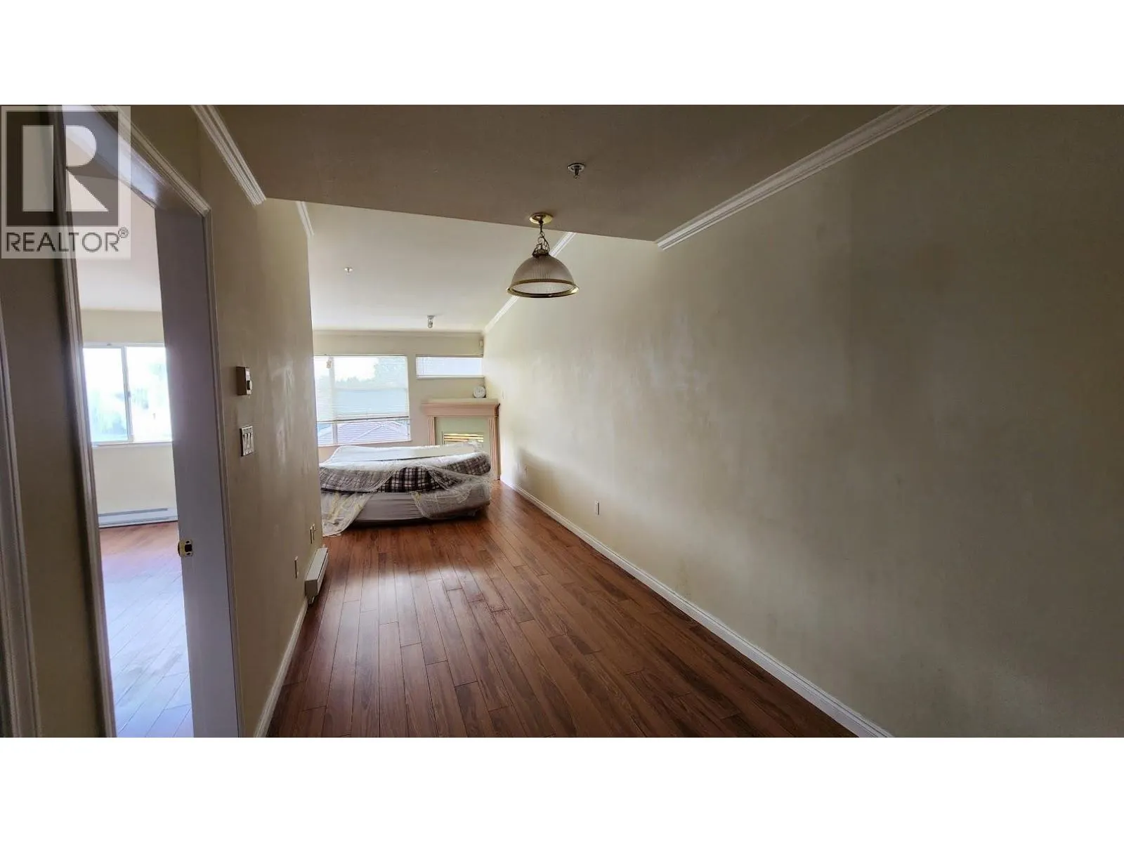 423 2238 KINGSWAY