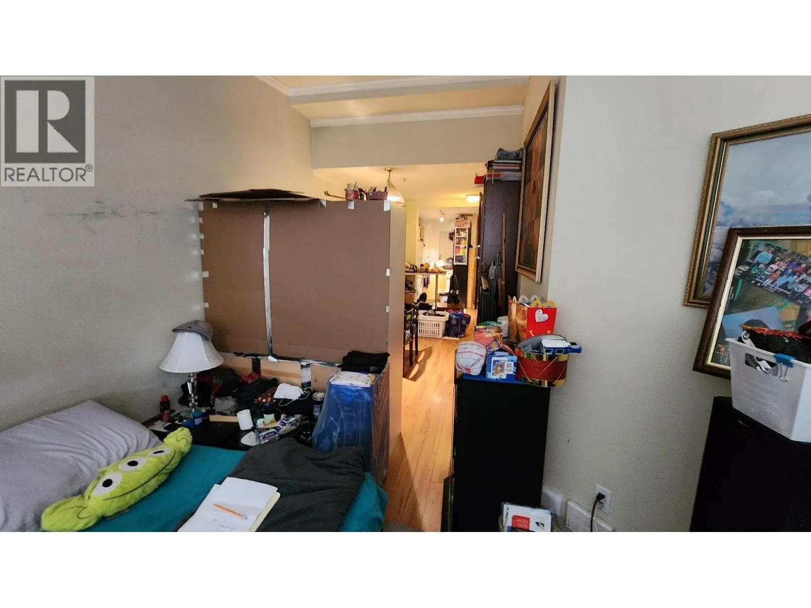 423 2238 KINGSWAY