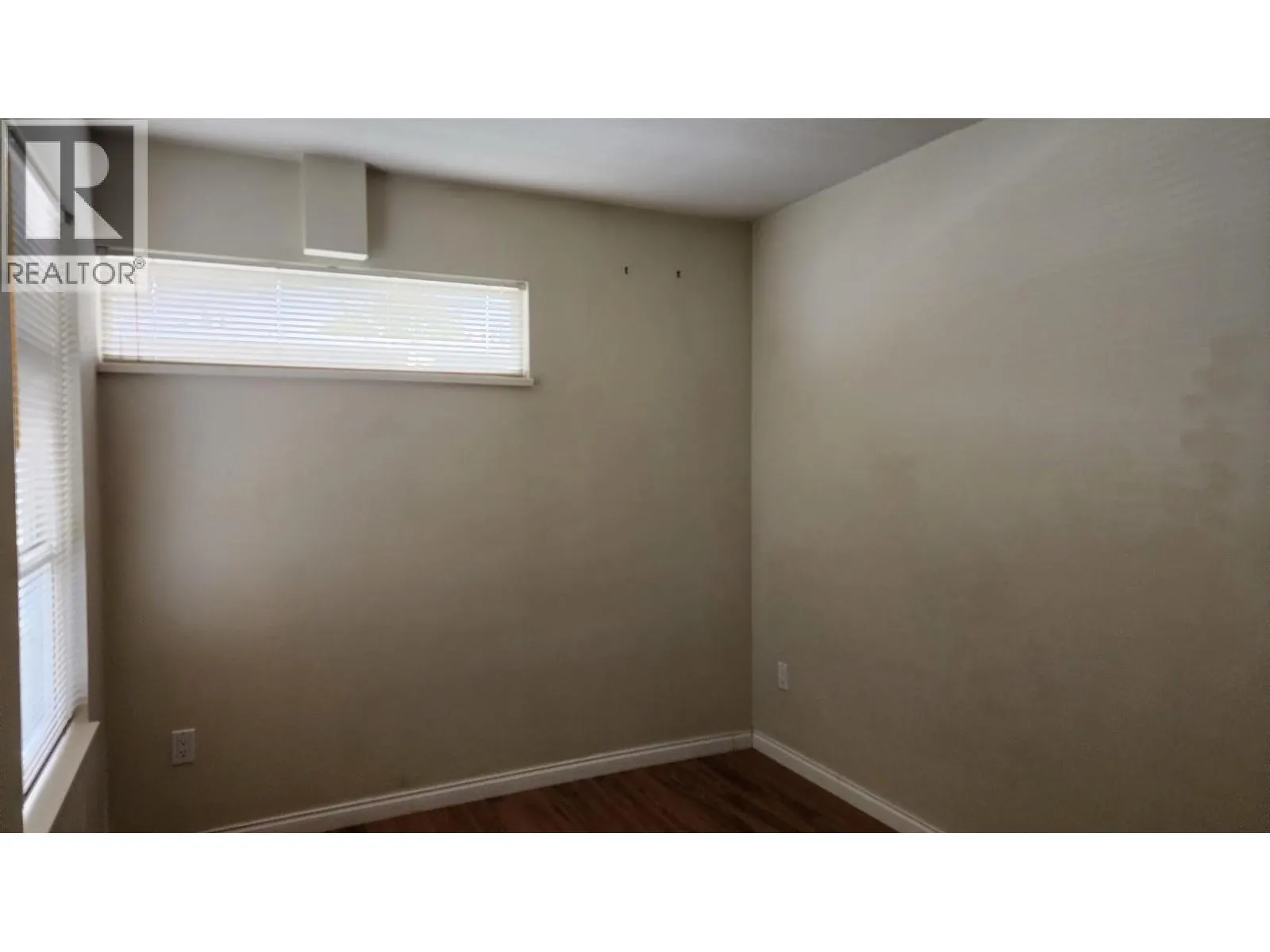 423 2238 KINGSWAY