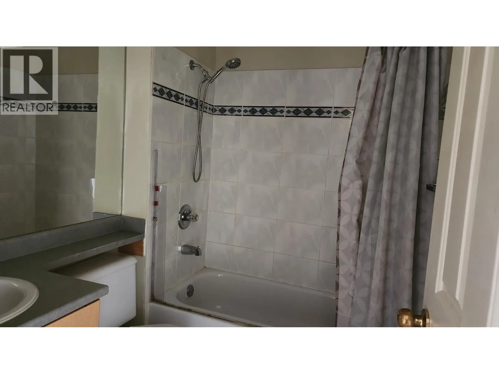 423 2238 KINGSWAY