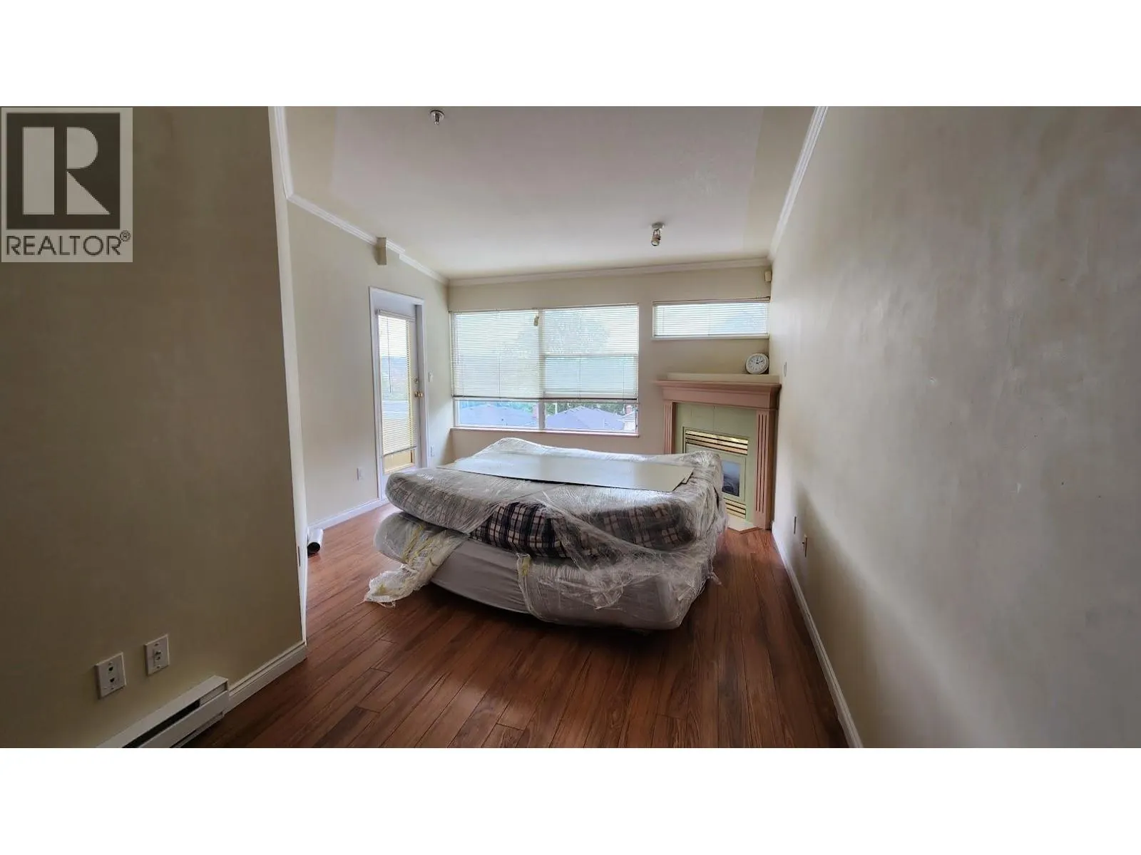 423 2238 KINGSWAY