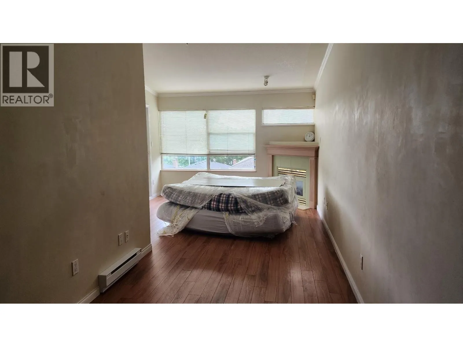 423 2238 KINGSWAY