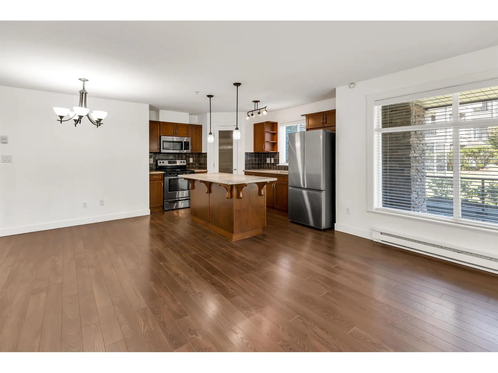 108 2038 SANDALWOOD CRESCENT