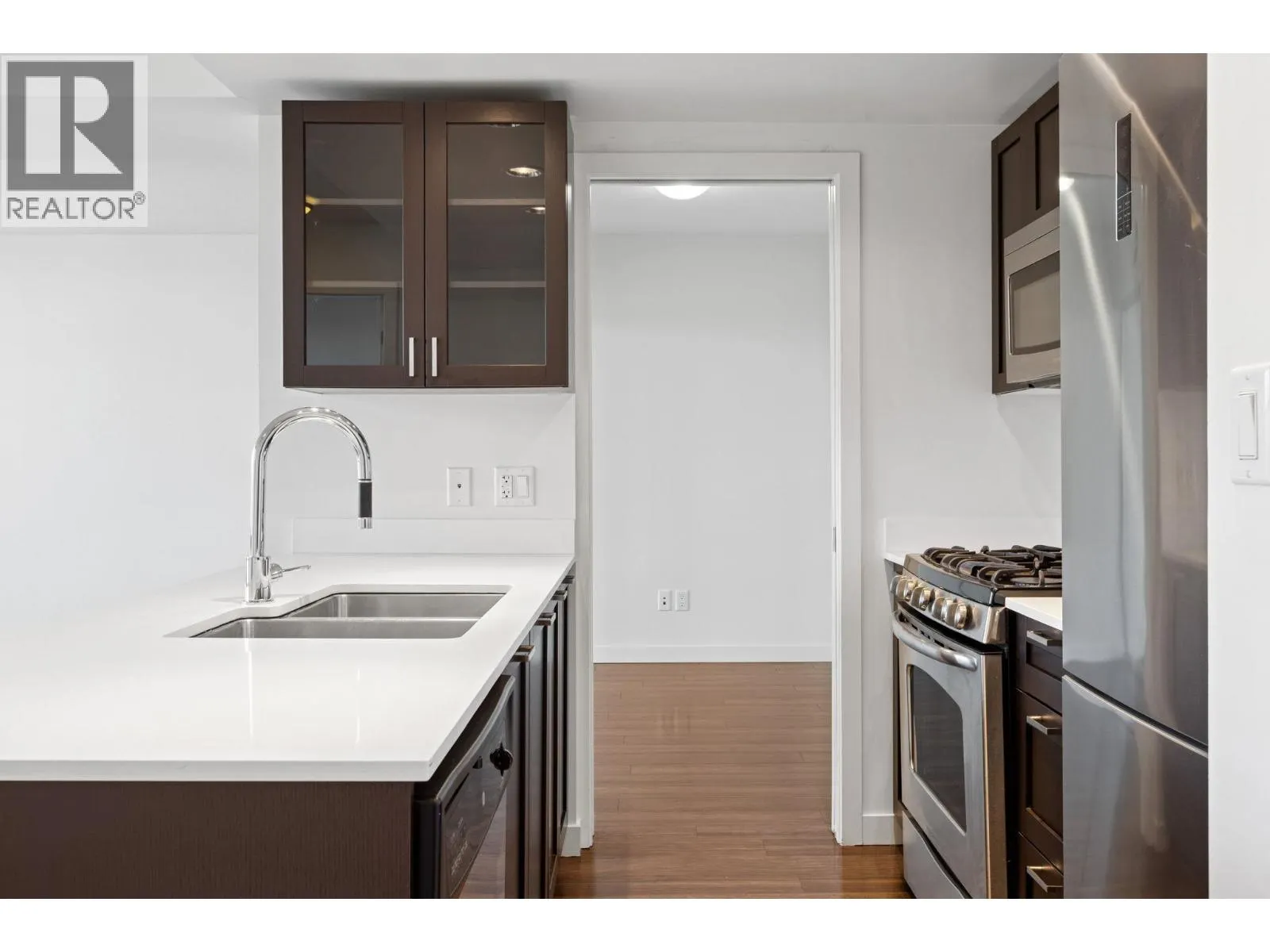810 4818 ELDORADO MEWS