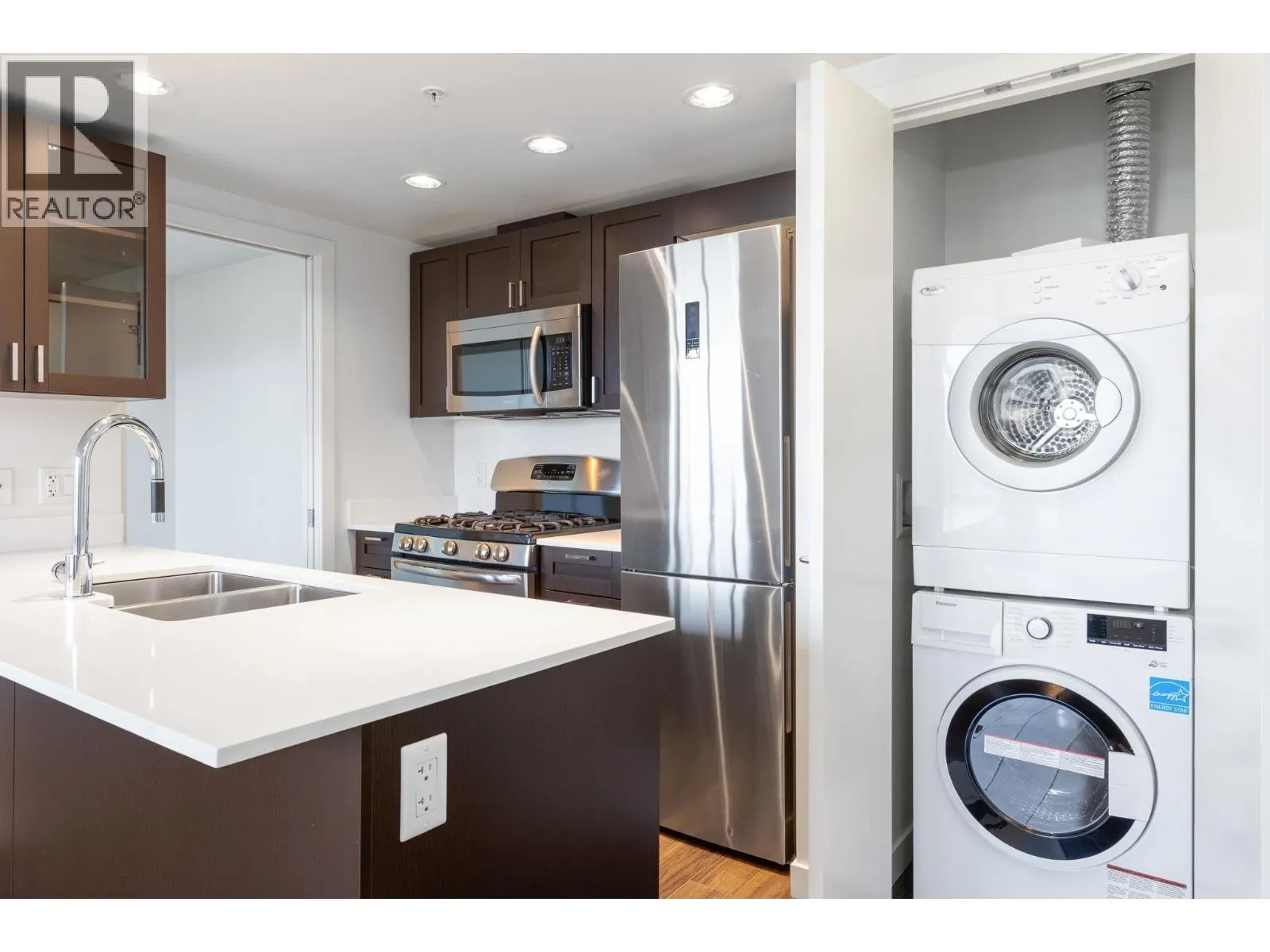 810 4818 ELDORADO MEWS