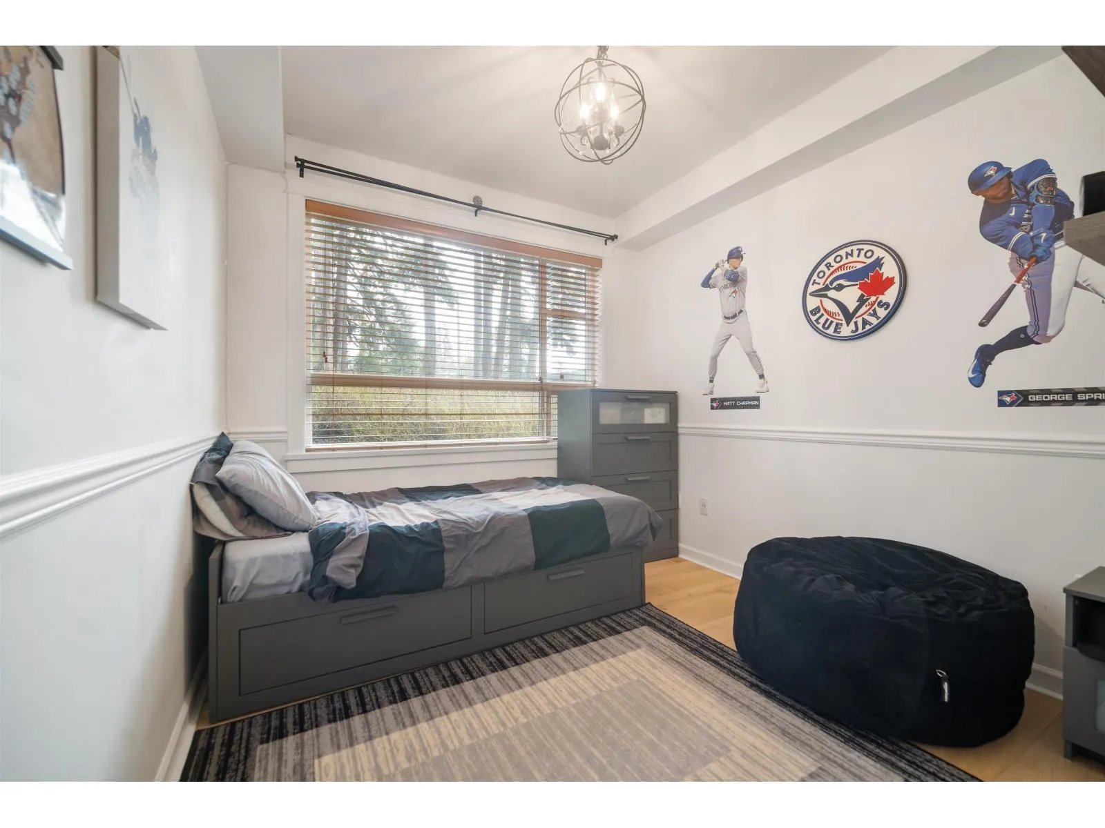 110 14588 MCDOUGALL DRIVE
