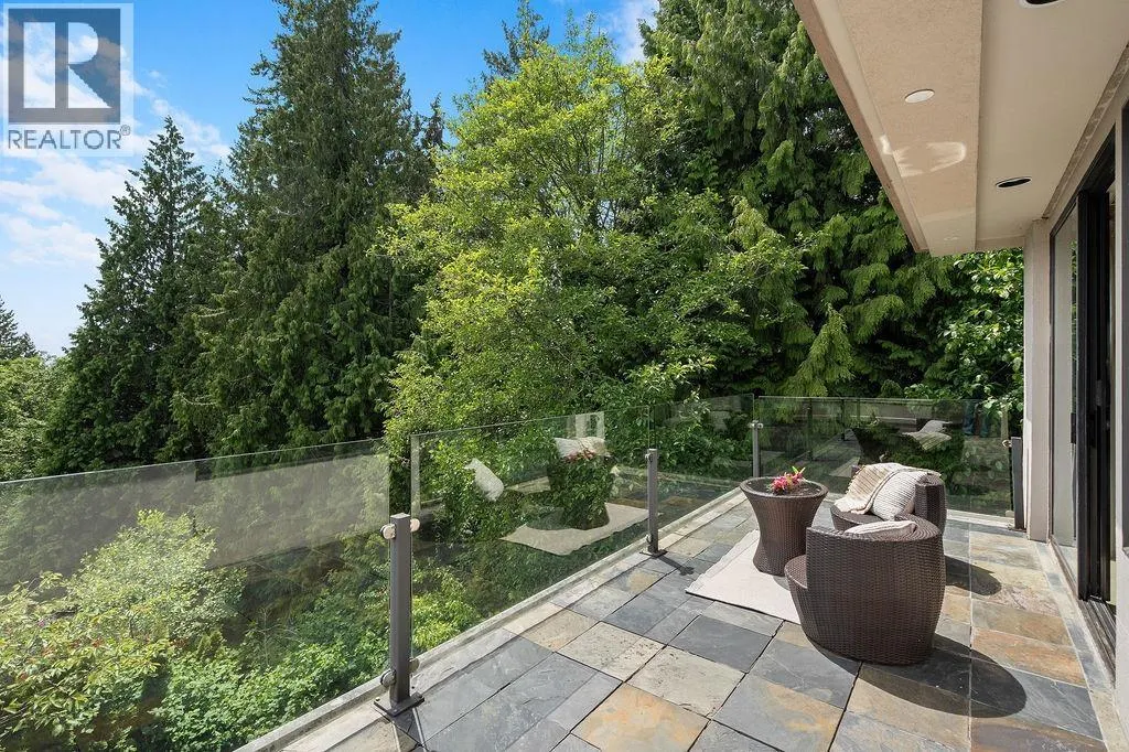 2490 WESTHILL COURT