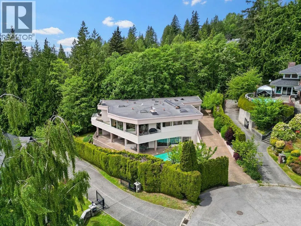 2490 WESTHILL COURT