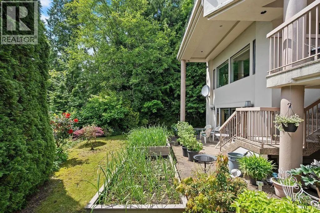 2490 WESTHILL COURT