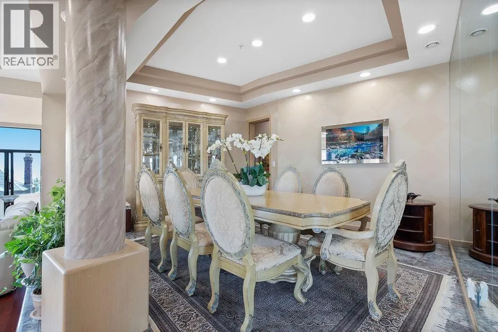 2490 WESTHILL COURT