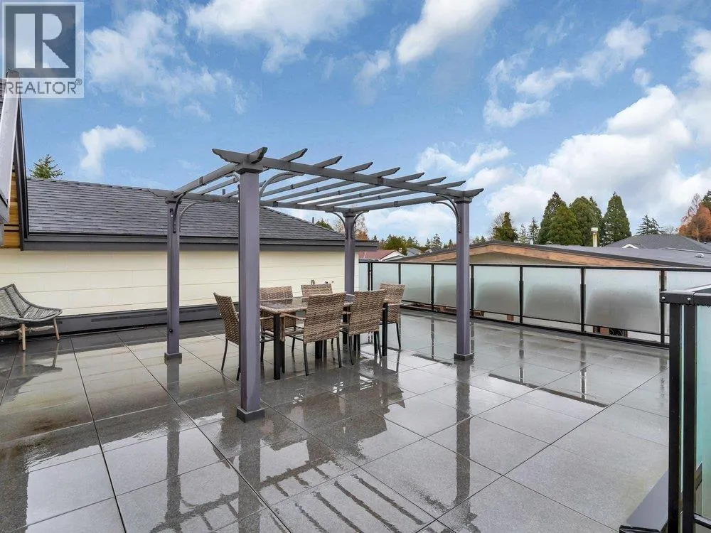 3771 BOWEN DRIVE