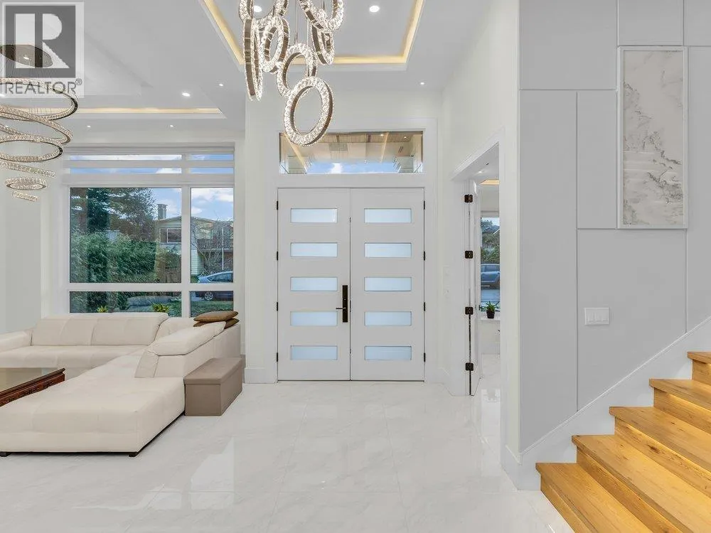 3771 BOWEN DRIVE