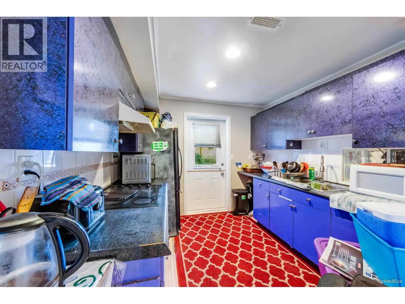 1092 TERRA COURT