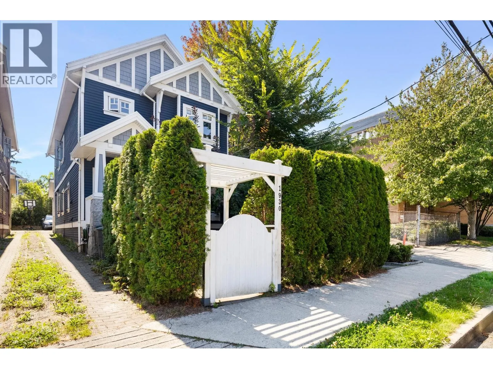 1930 TURNER STREET