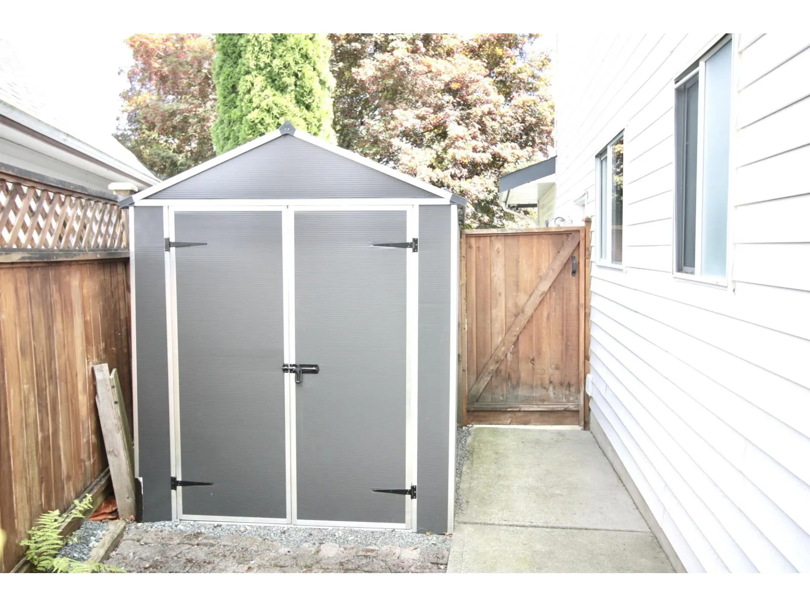 3745 SQUAMISH CRESCENT