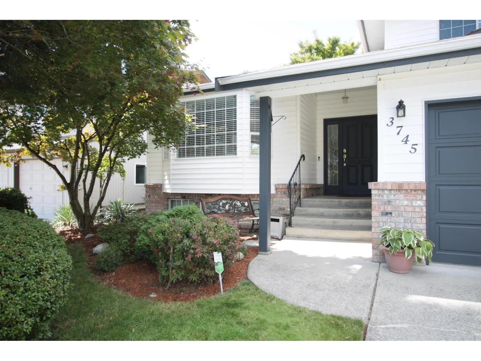 3745 SQUAMISH CRESCENT