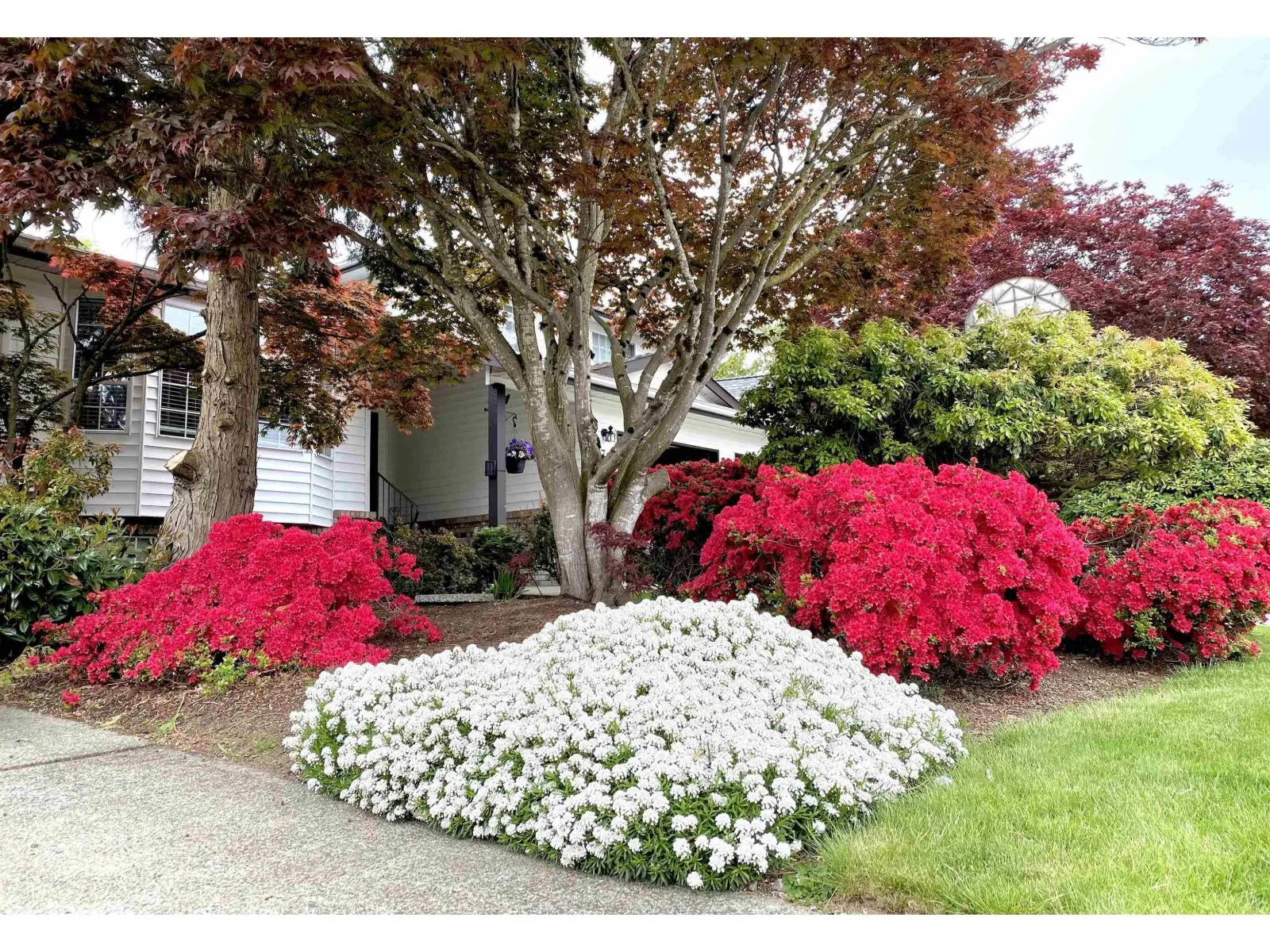 3745 SQUAMISH CRESCENT