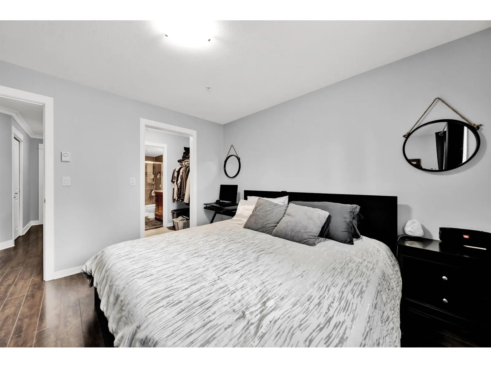 209 2955 DIAMOND CRESCENT