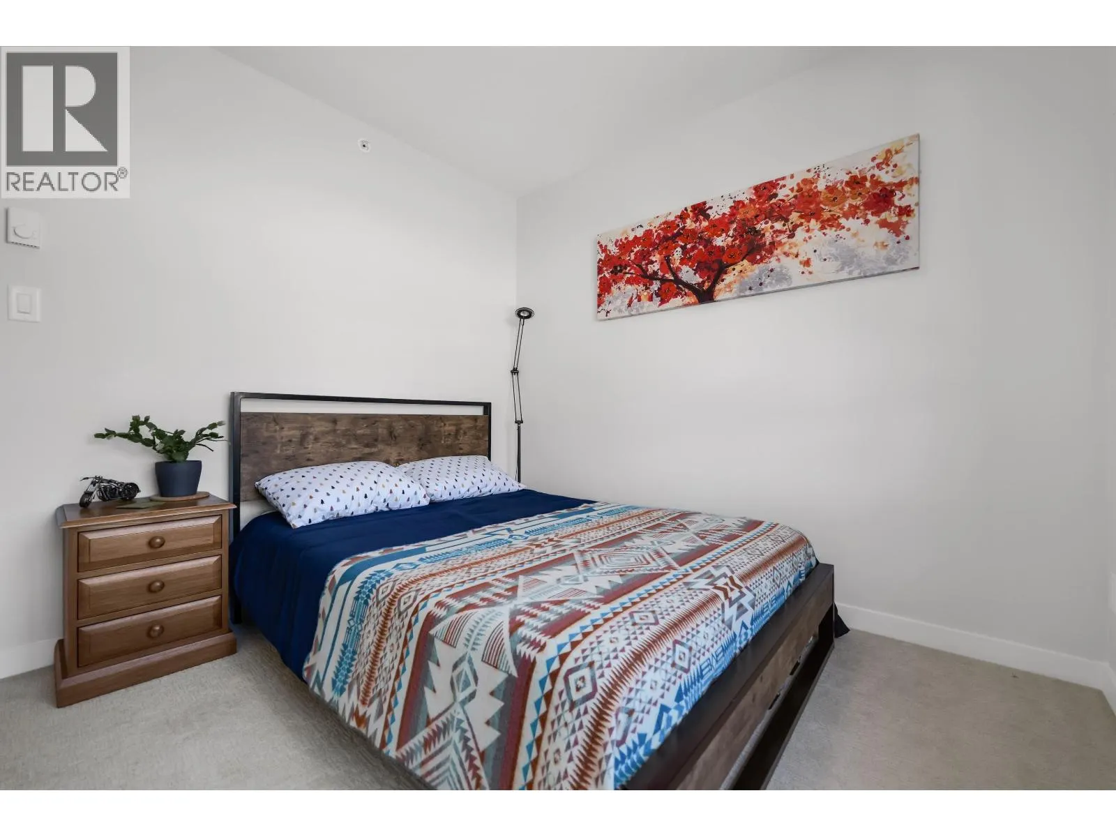 41224 HIGHLINE PLACE