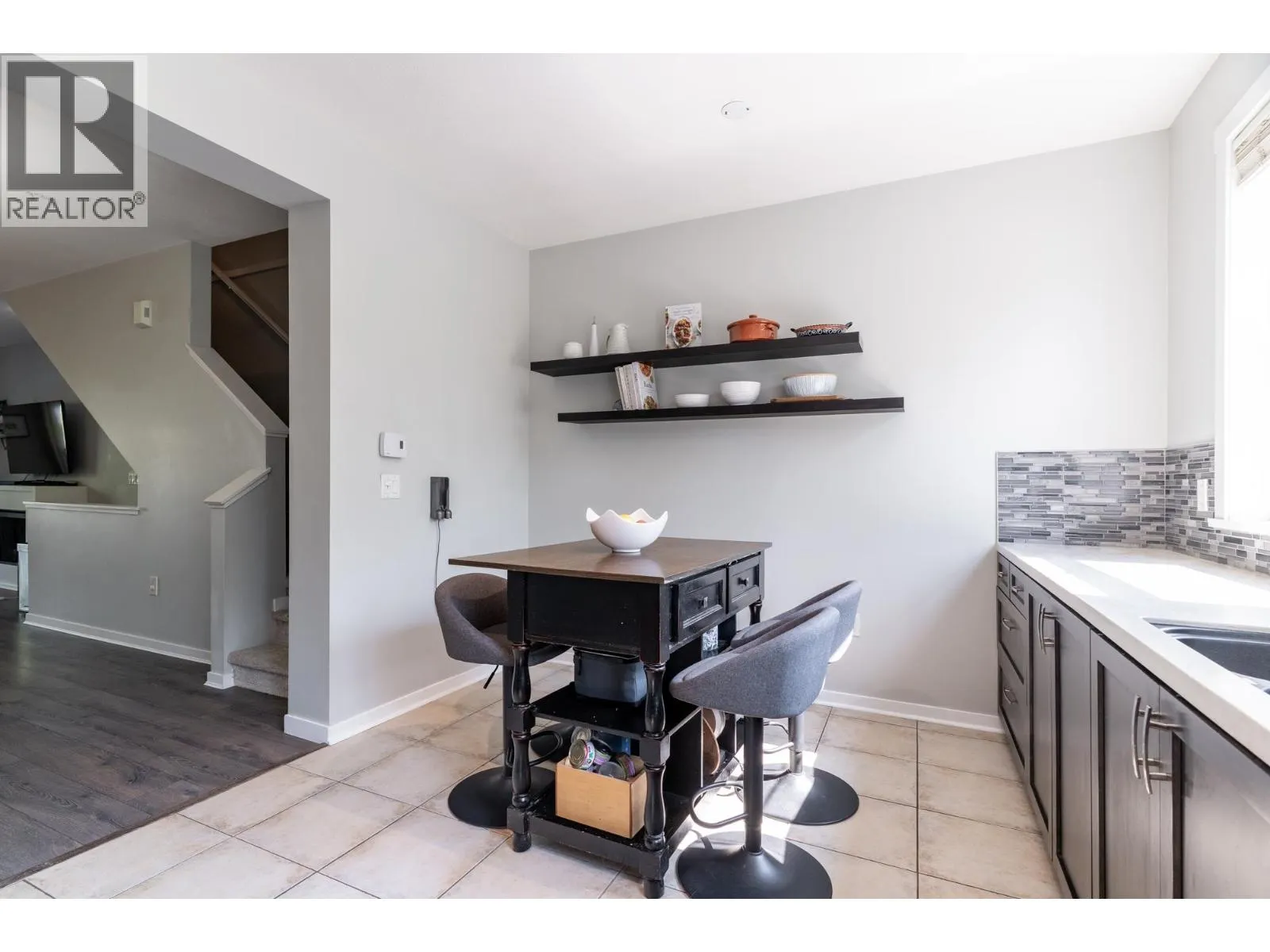 34 11067 BARNSTON VIEW ROAD
