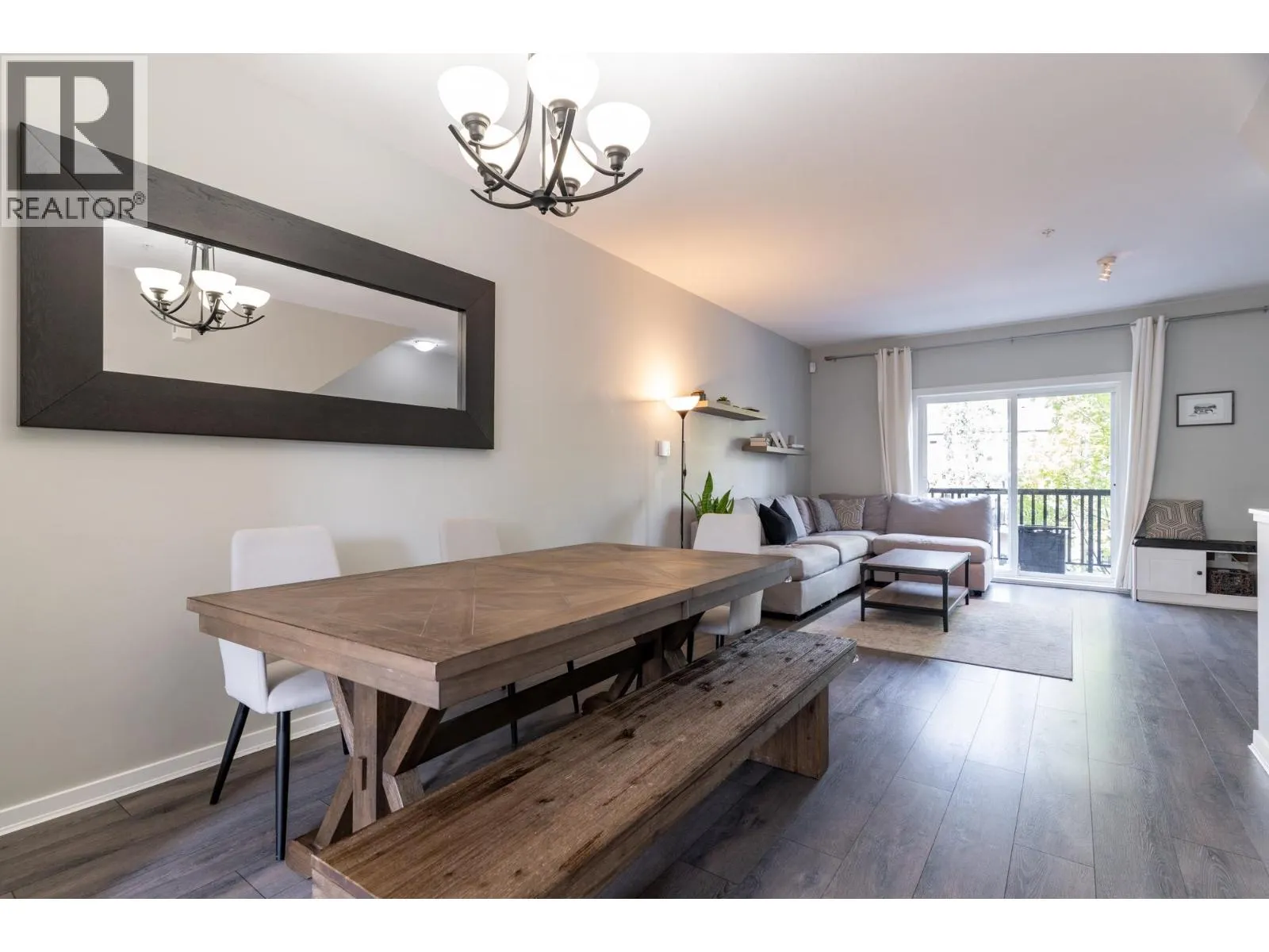 34 11067 BARNSTON VIEW ROAD