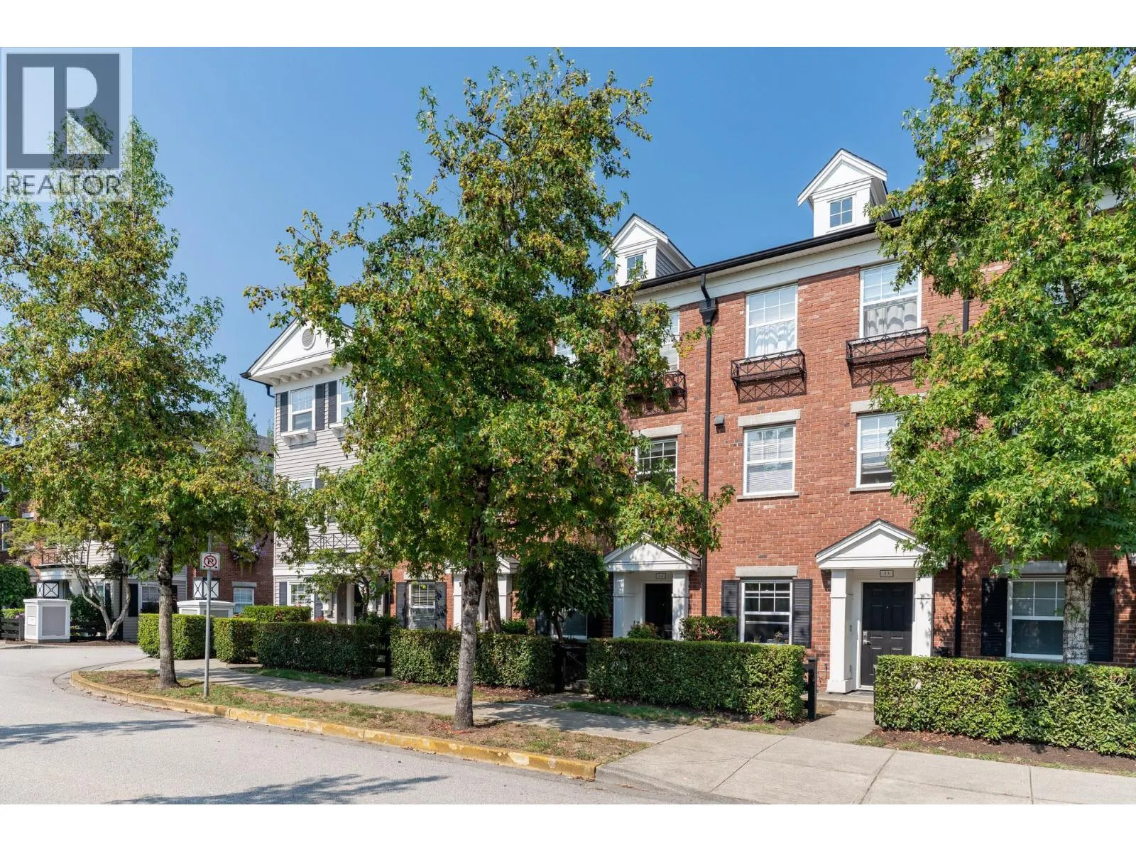 34 11067 BARNSTON VIEW ROAD