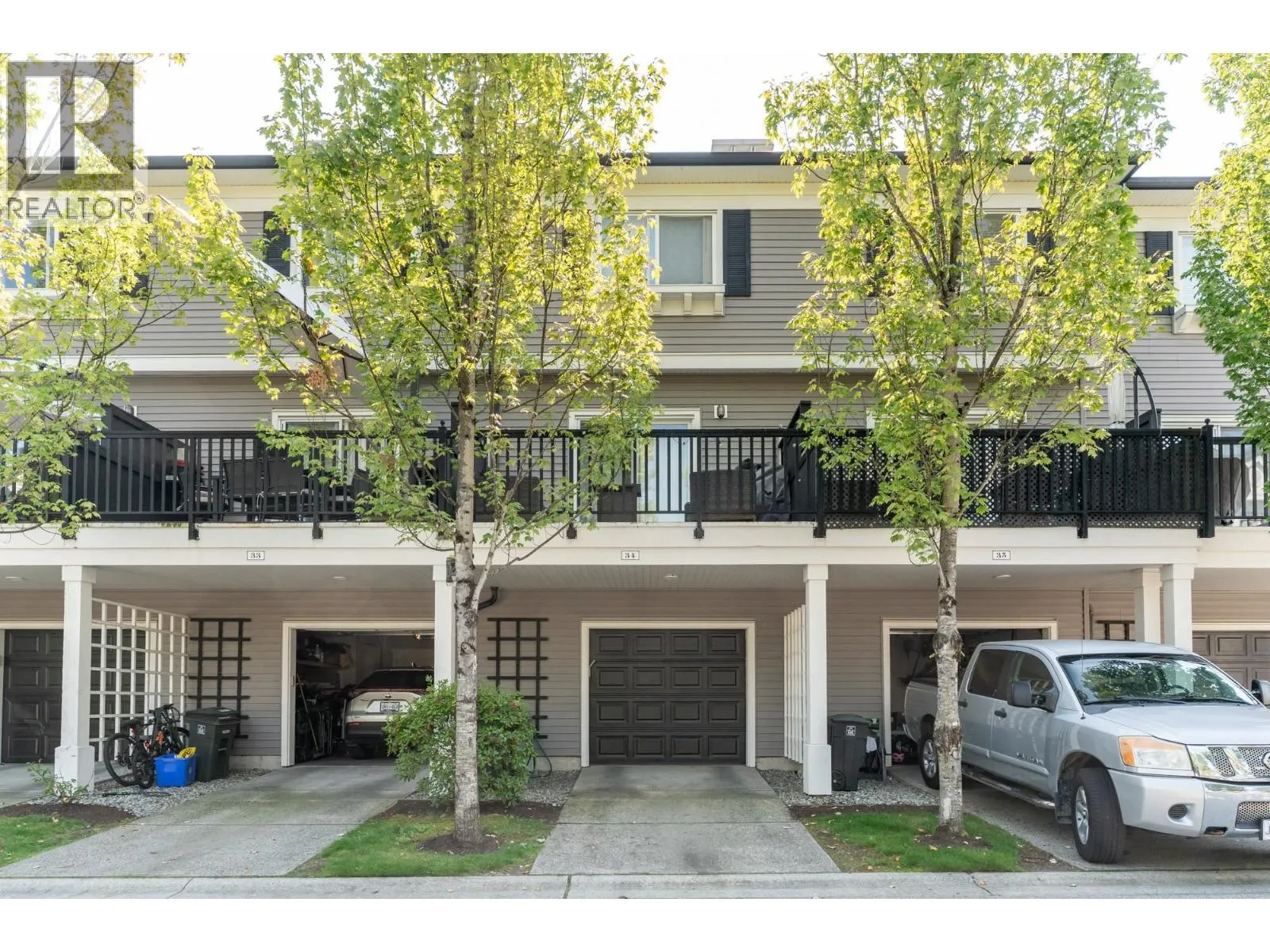 34 11067 BARNSTON VIEW ROAD