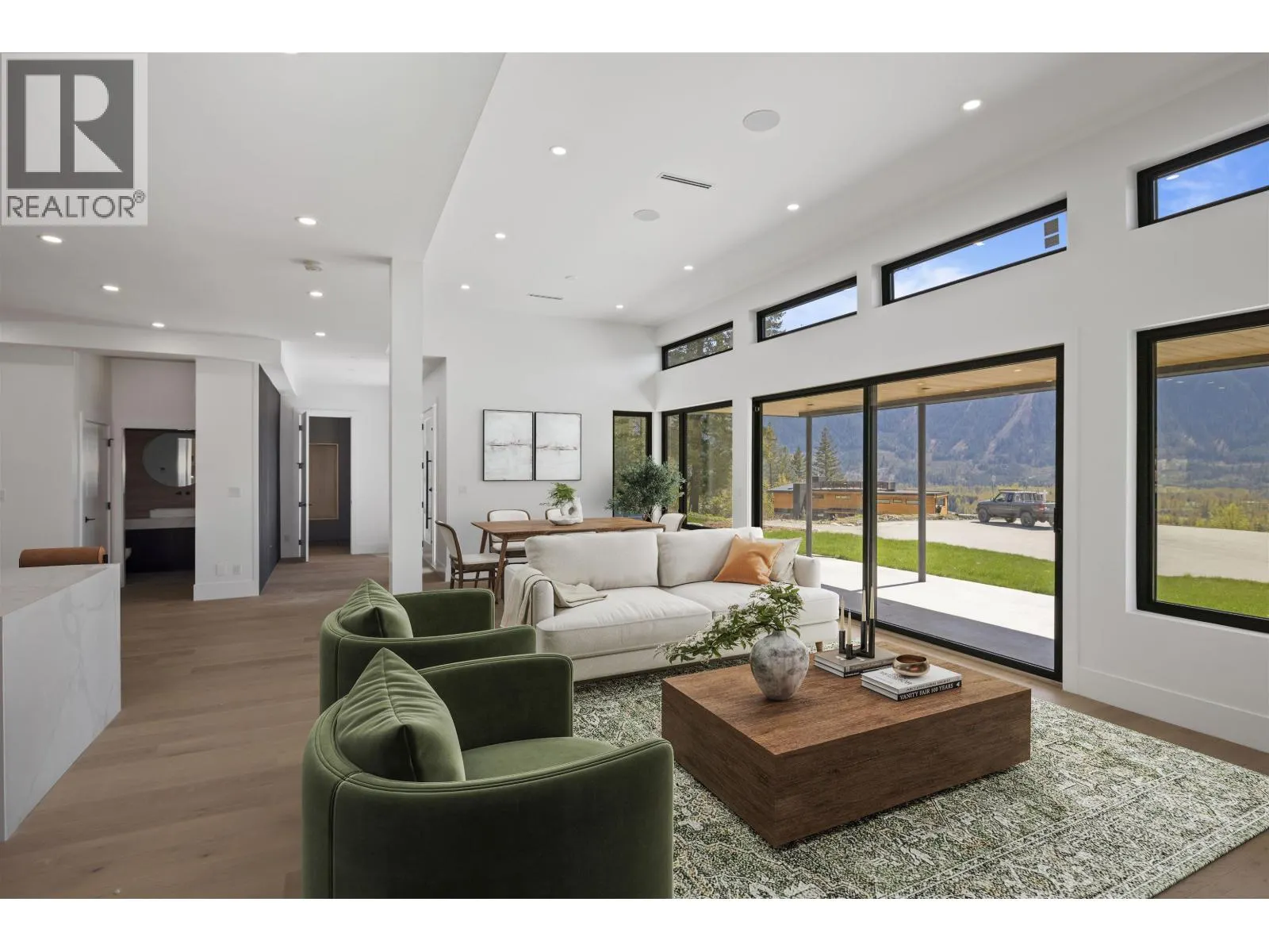 1608 SISQA PEAK DRIVE