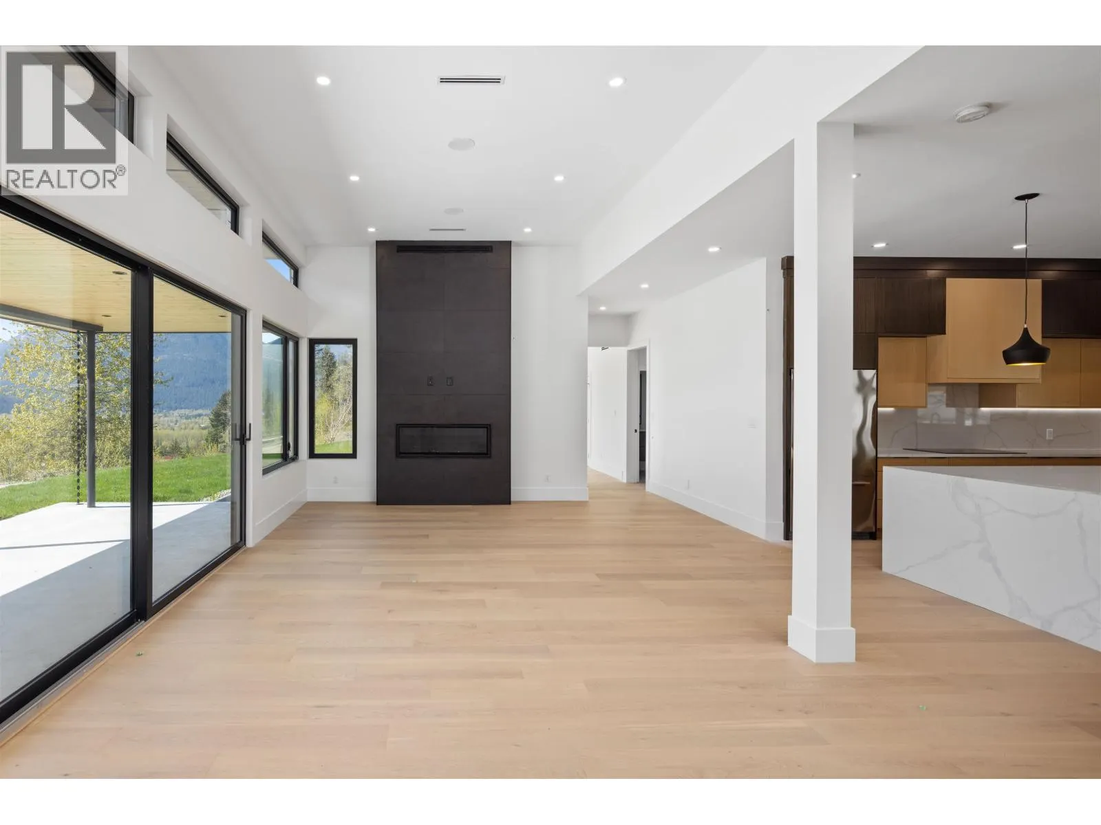 1608 SISQA PEAK DRIVE
