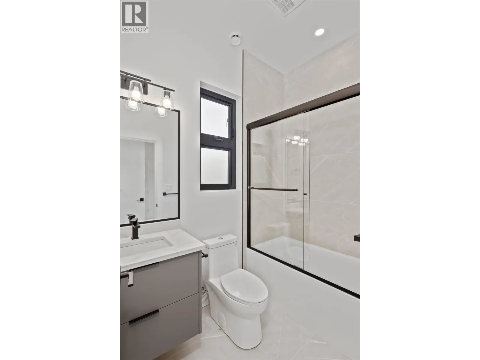 1608 SISQA PEAK DRIVE