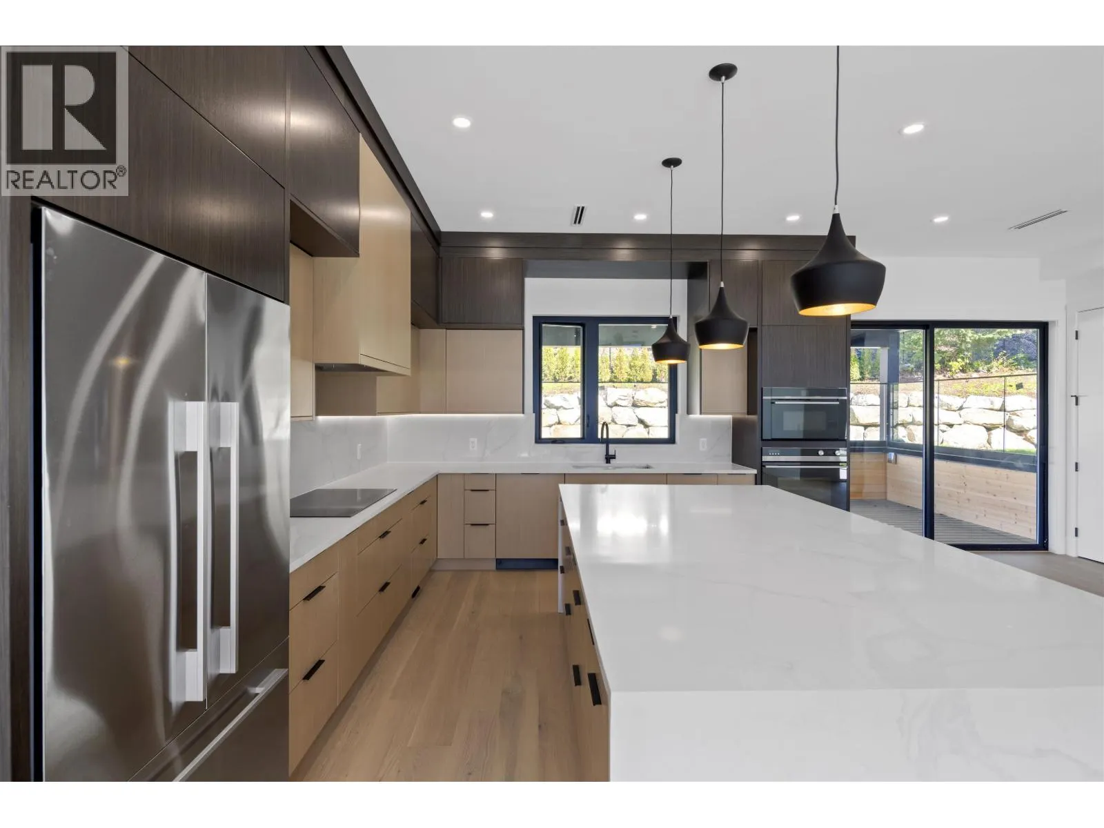 1608 SISQA PEAK DRIVE