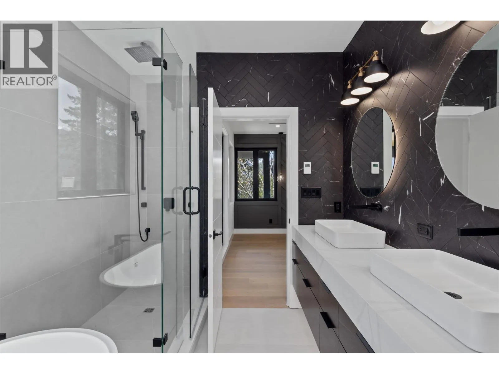 1608 SISQA PEAK DRIVE