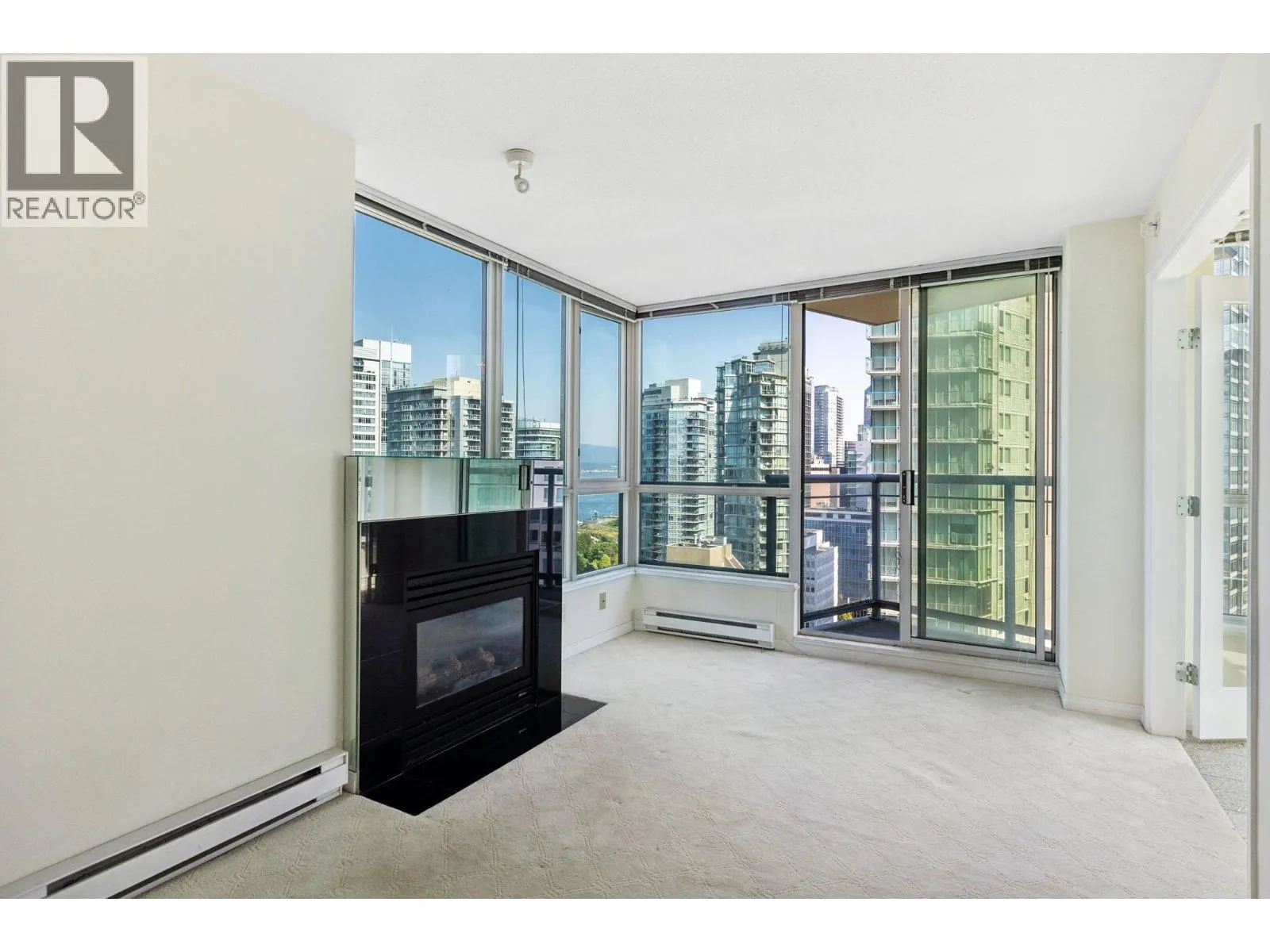2507 1328 W W PENDER STREET