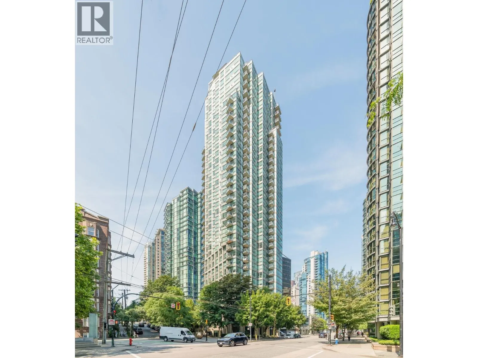 2507 1328 W W PENDER STREET