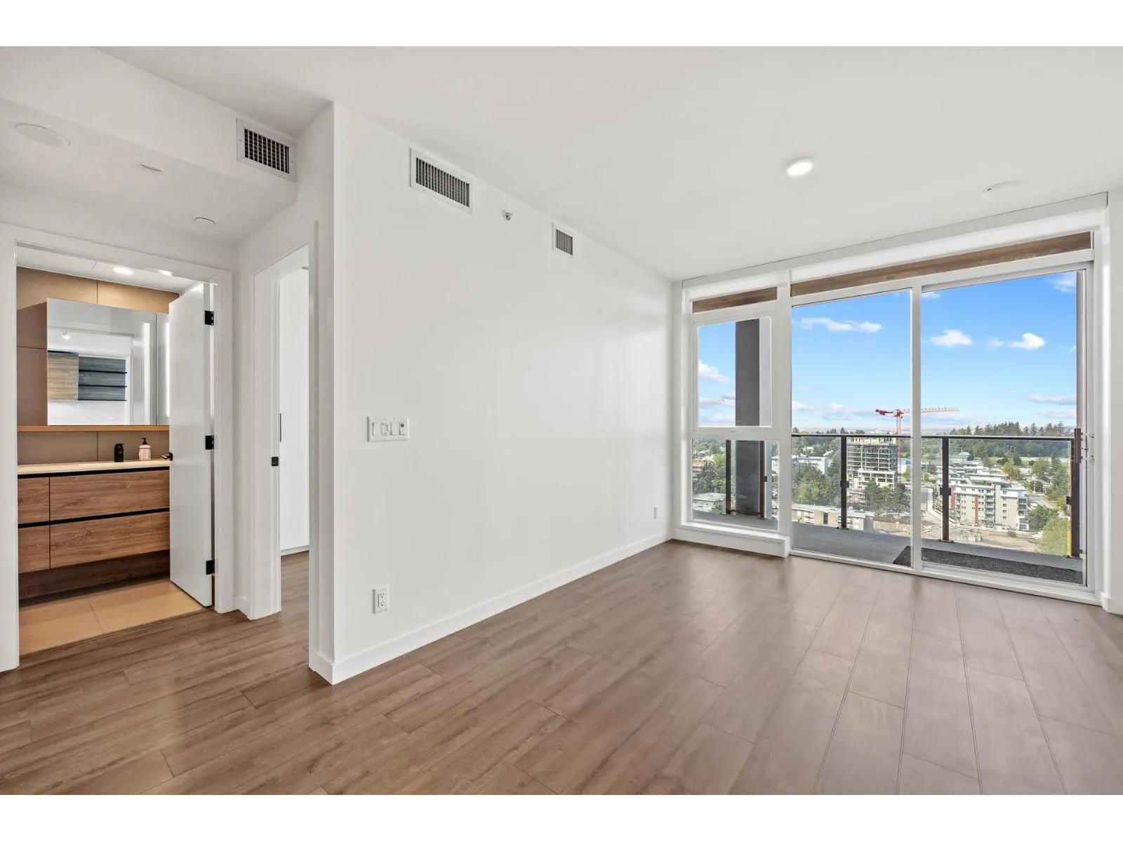2011 13428 105 AVENUE