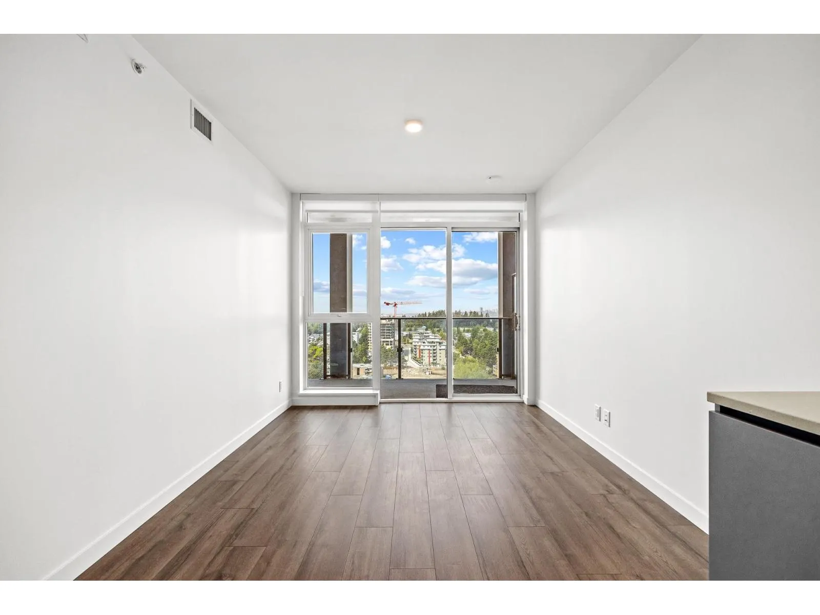 2011 13428 105 AVENUE