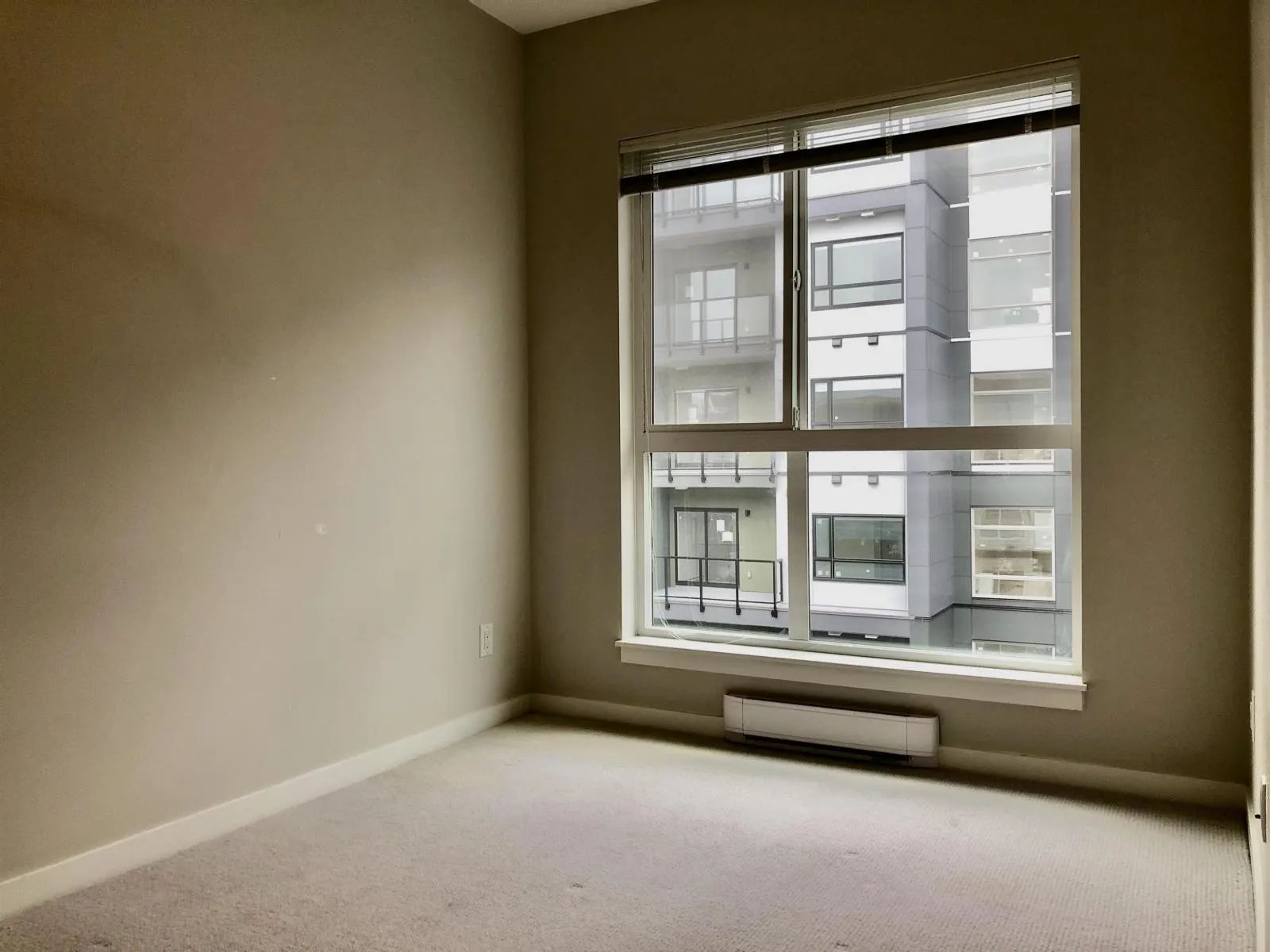 521 13768 108 AVENUE