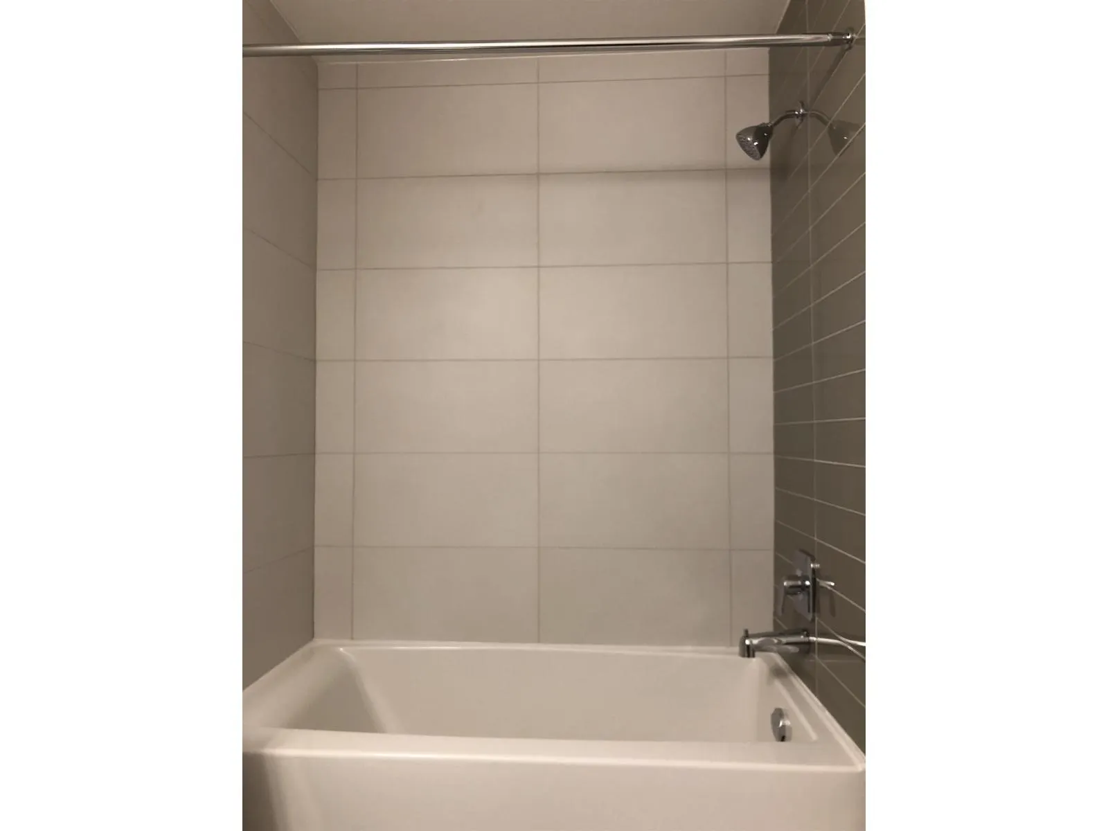 521 13768 108 AVENUE