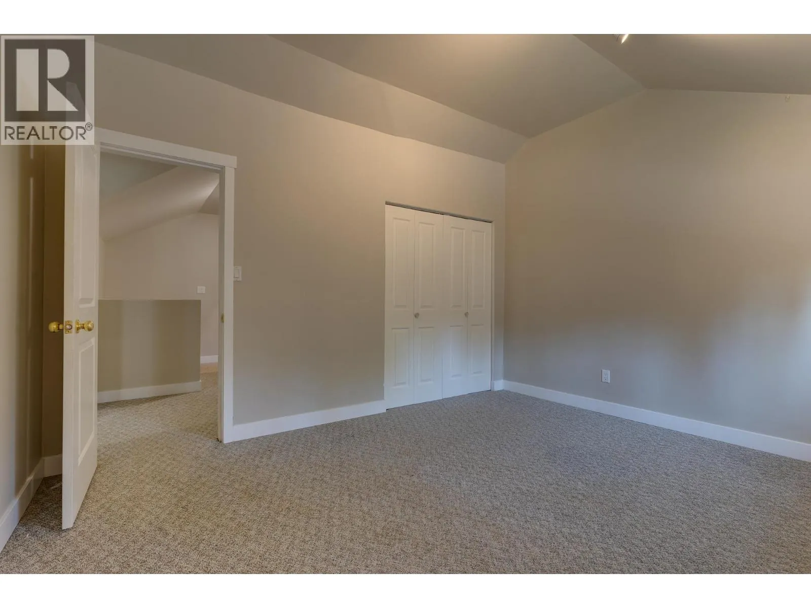 2871 MEYER ROAD