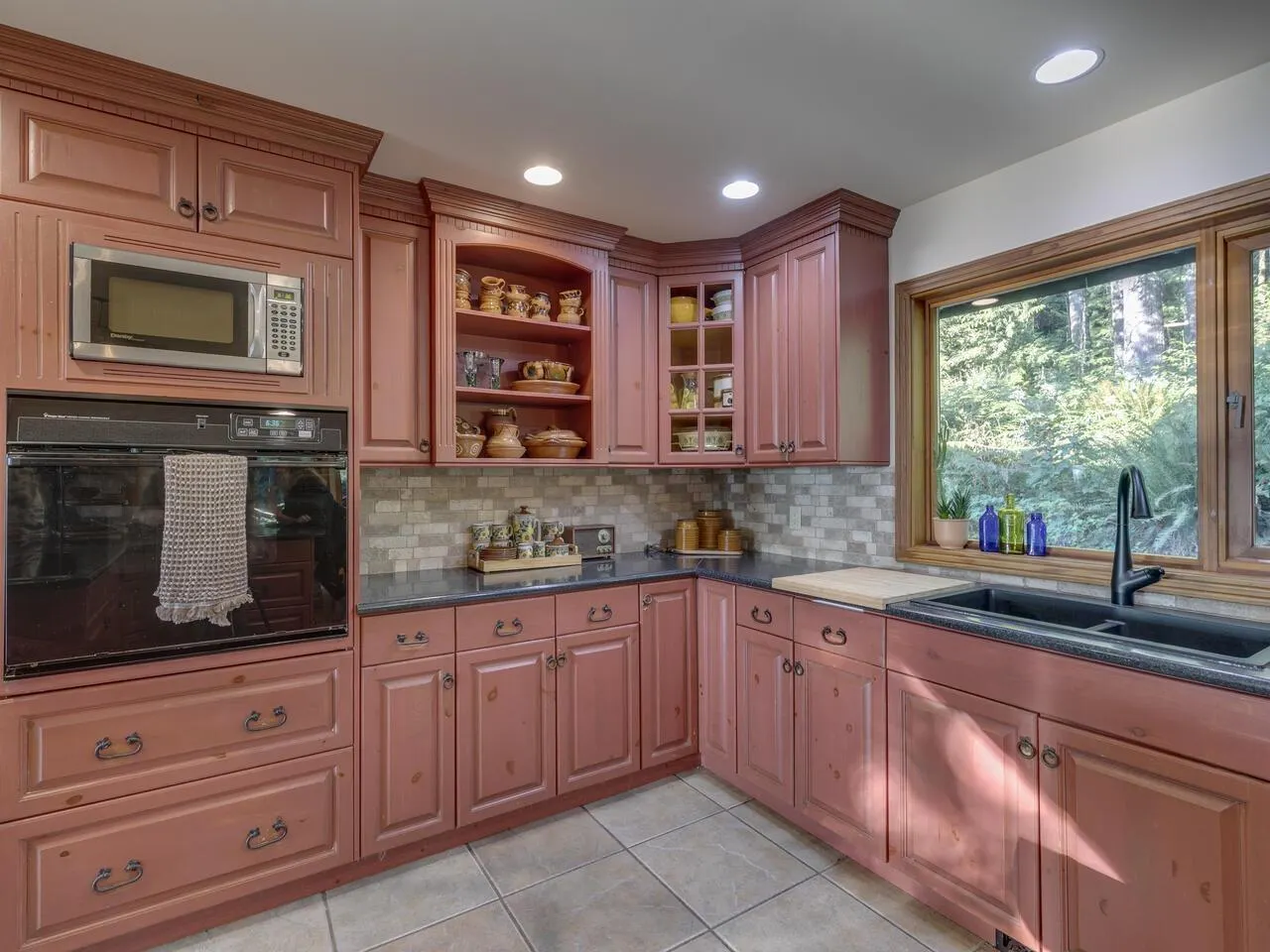 11038 GREENWOOD DRIVE