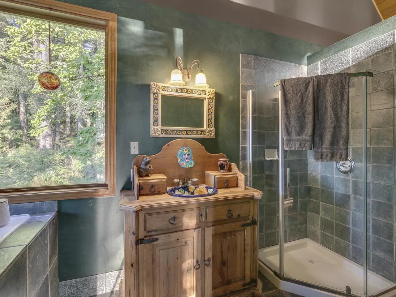 11038 GREENWOOD DRIVE